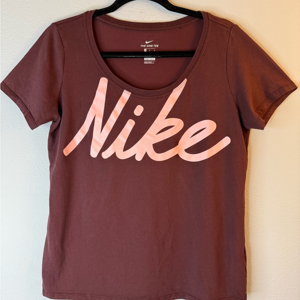 Nike Women's Brown Tee with Pink Logo